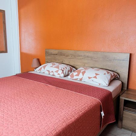 Blaze Studios & Apartments Xanthi Bagian luar foto