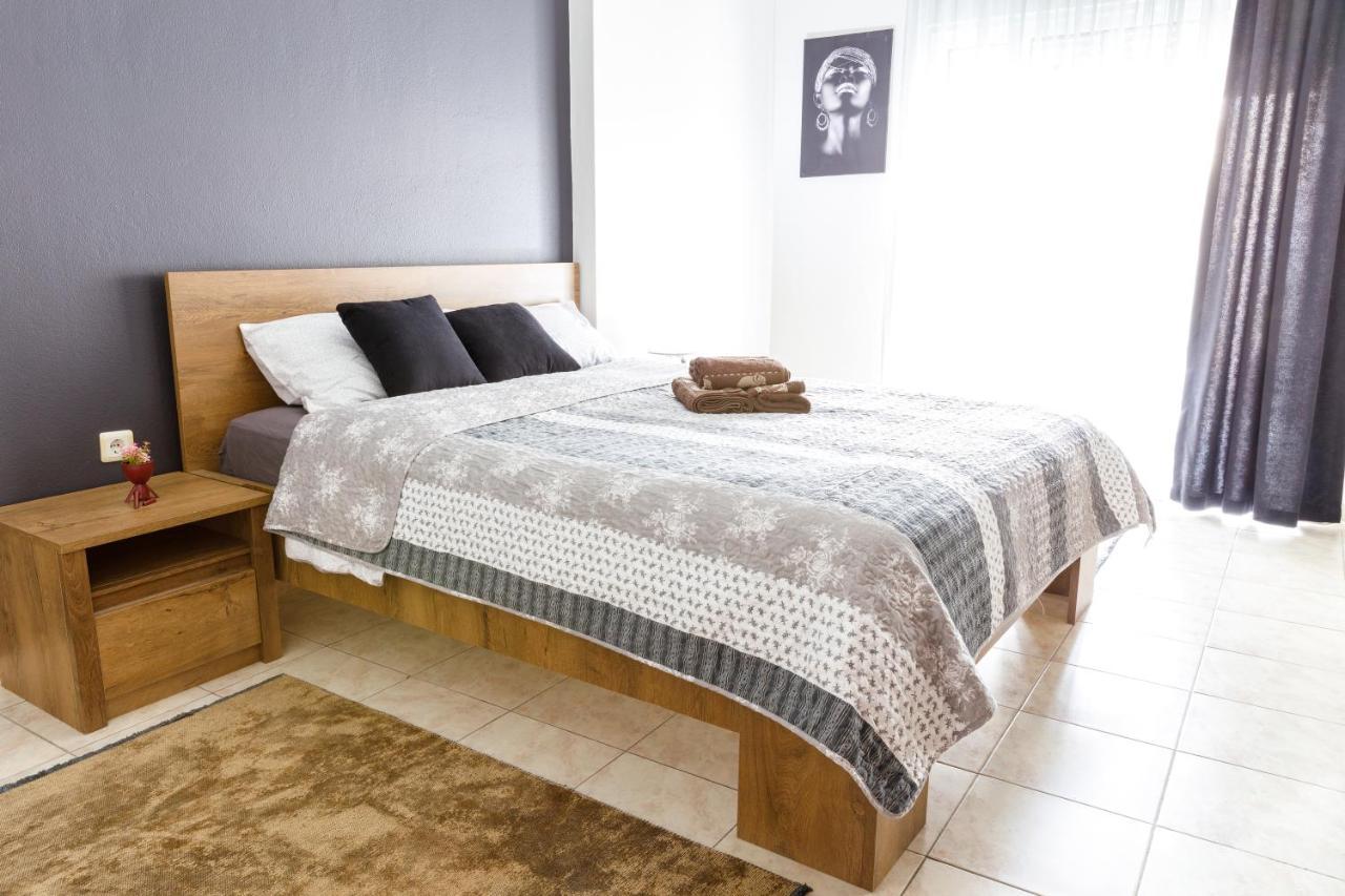 Blaze Studios & Apartments Xanthi Bagian luar foto