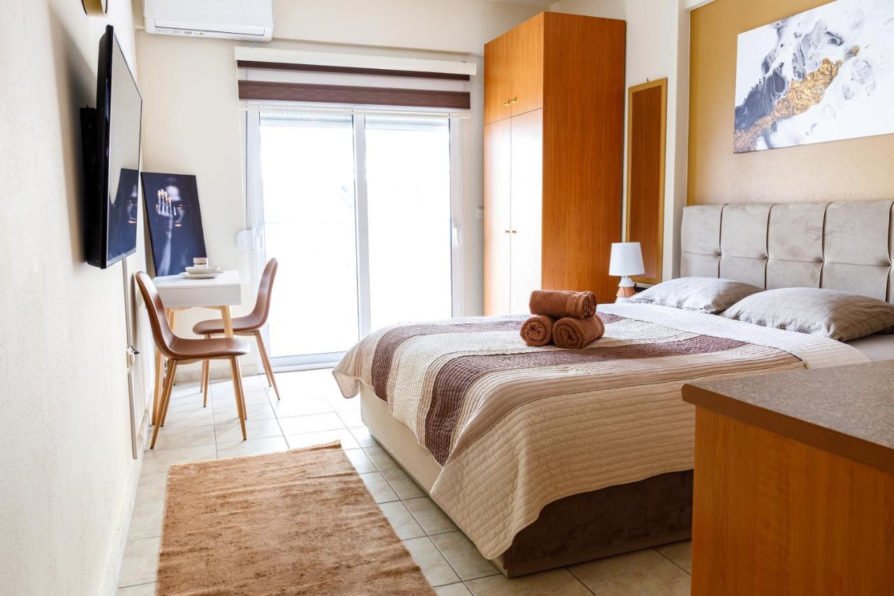 Blaze Studios & Apartments Xanthi Bagian luar foto