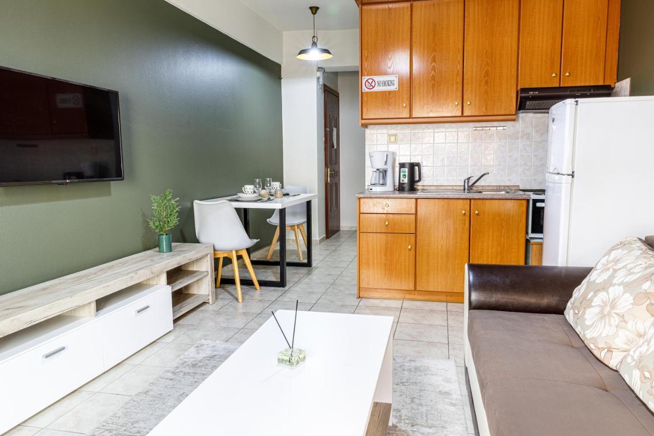 Blaze Studios & Apartments Xanthi Bagian luar foto