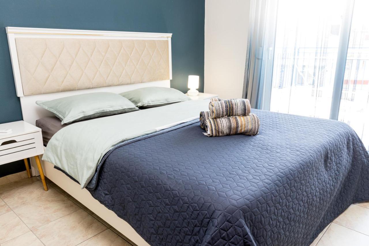 Blaze Studios & Apartments Xanthi Bagian luar foto