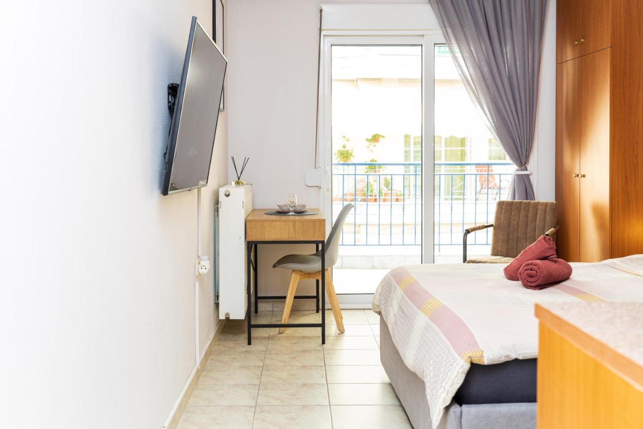 Blaze Studios & Apartments Xanthi Bagian luar foto