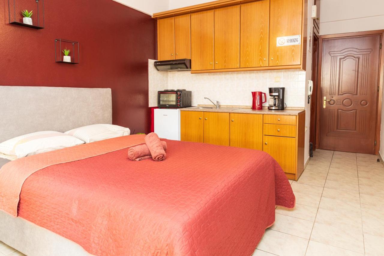 Blaze Studios & Apartments Xanthi Bagian luar foto